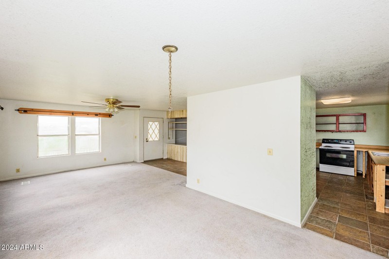 Open Kitchen