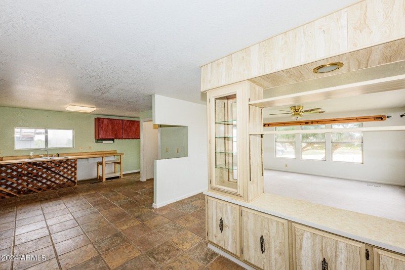 020 - 151 E. Havasu Way