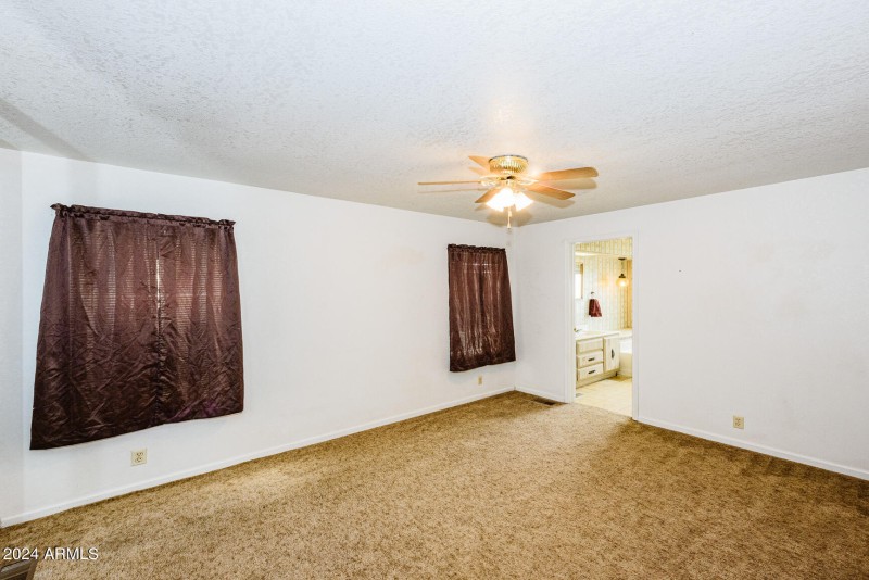 030 - 151 E. Havasu Way