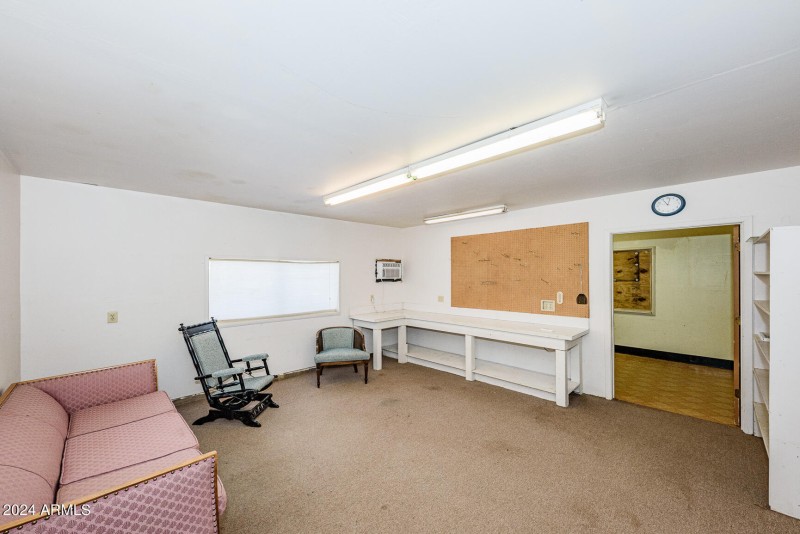 037 - 151 E. Havasu Way