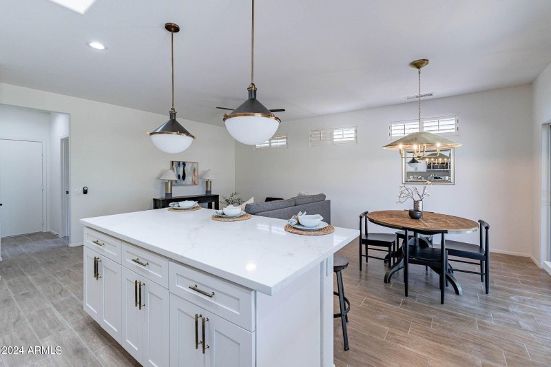 18-web-or-mls-Las Vegas-18