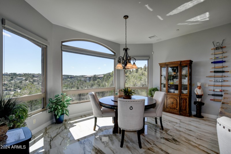 Breakfast Nook
