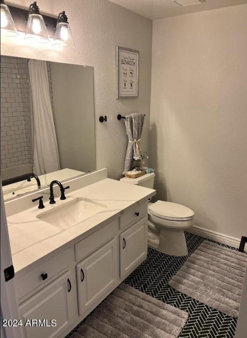 Screen Shot 2022-10-31 at 1.47.28 PM