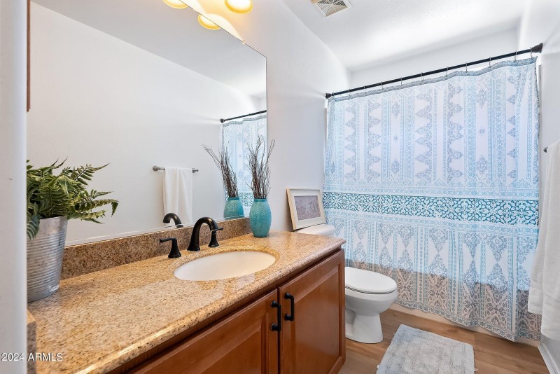 Downstairs Full Bath