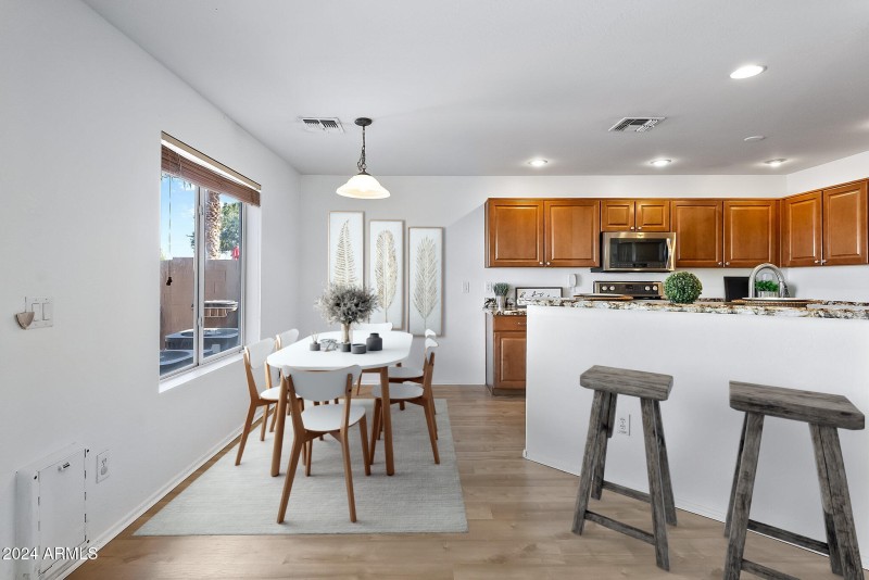 Kitchen VIRTUALLY STAGED