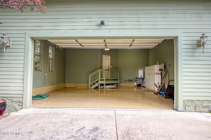 2 Car Garage