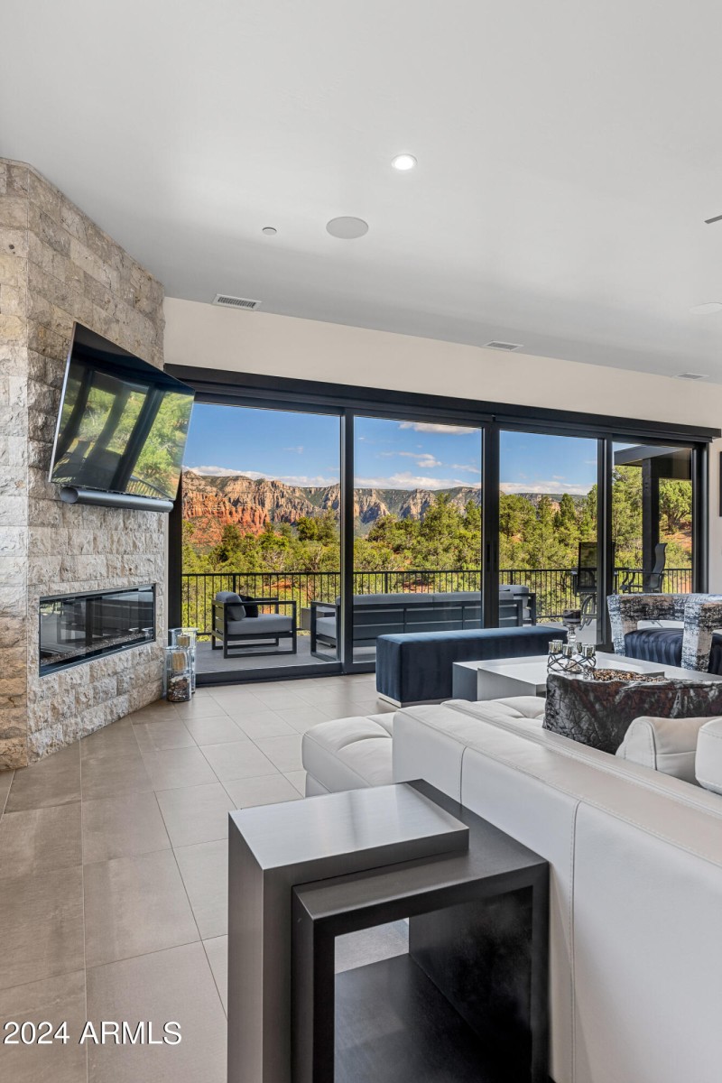 202 Calle Diamante Sedona-97