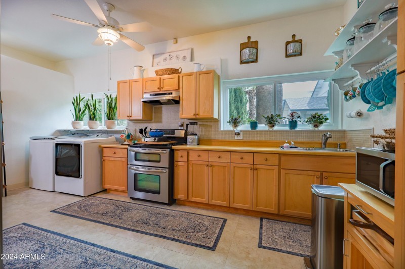 Guest House Kitchen