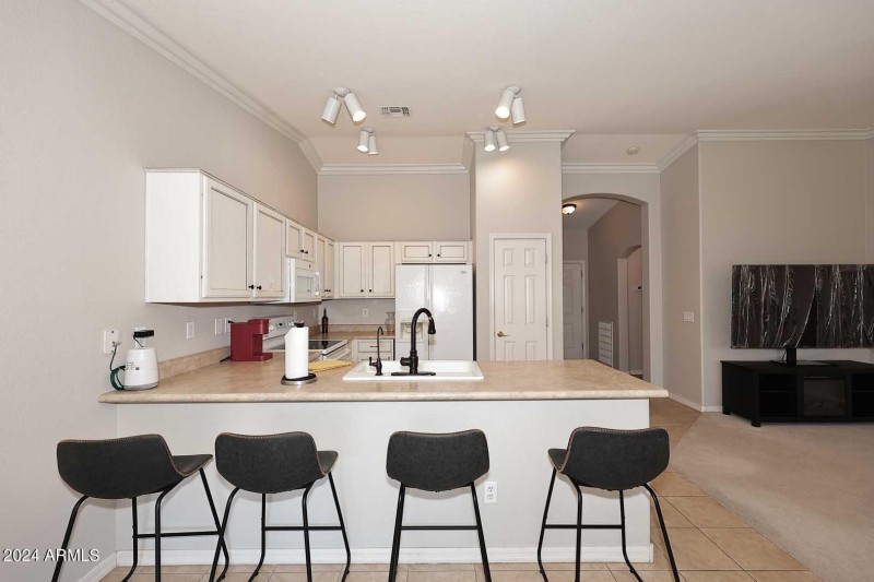 Kitchen-Bar