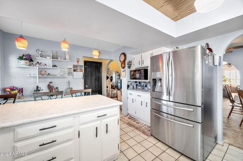 9-Kitchen_2
