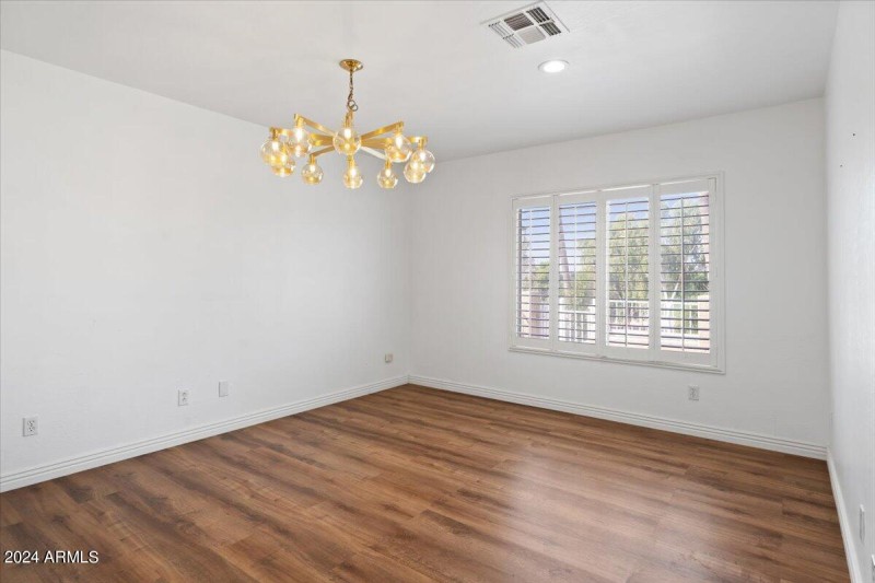 34-Bedroom