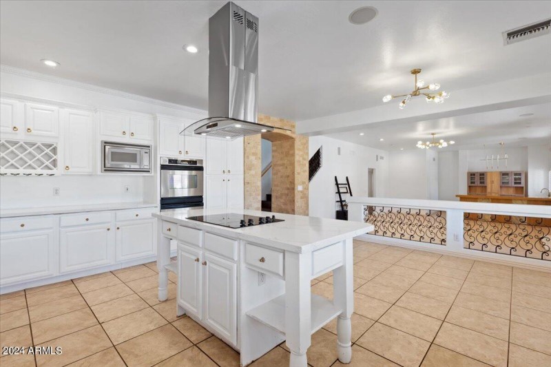 14-Kitchen