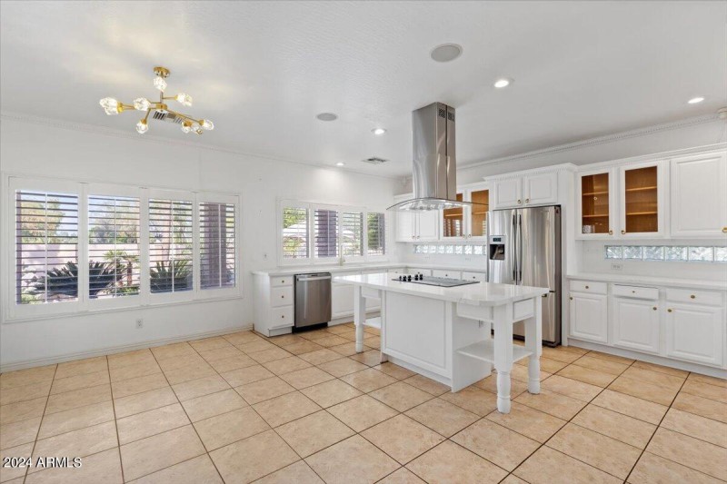 11-Kitchen