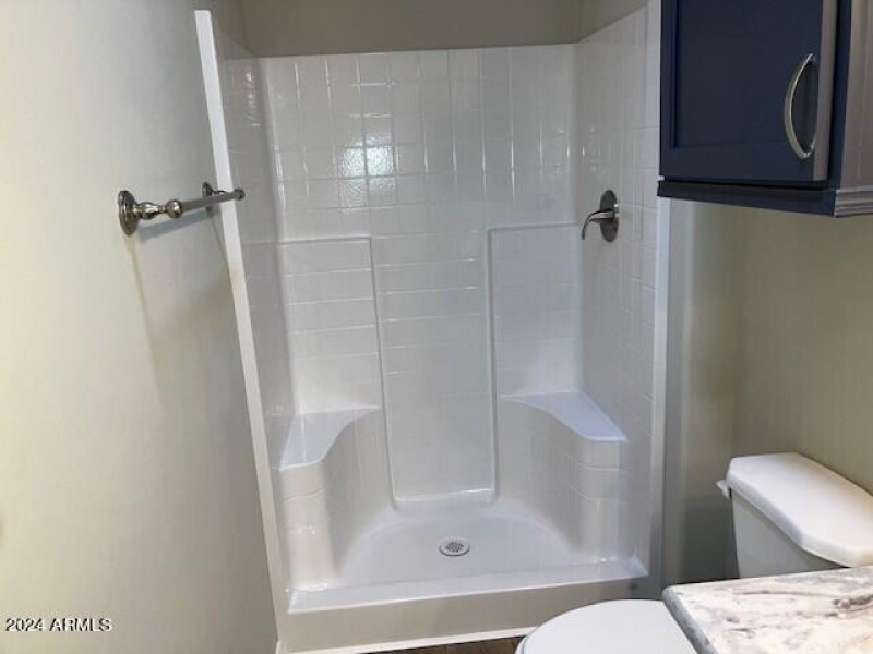 SHR59 Bathroom B