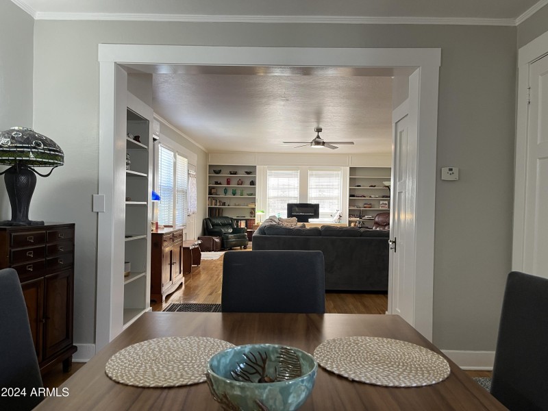 dining/living