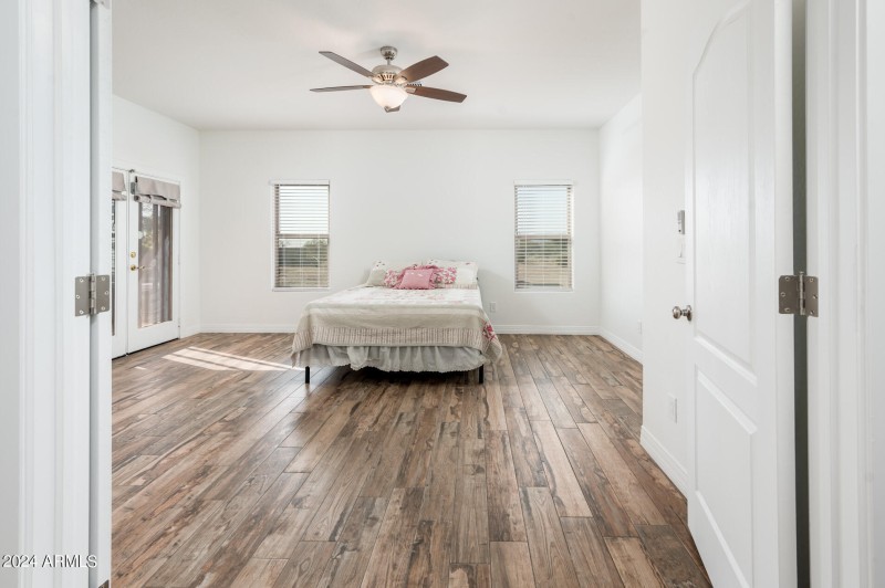 30826 N Crozier Rd - MLS-26