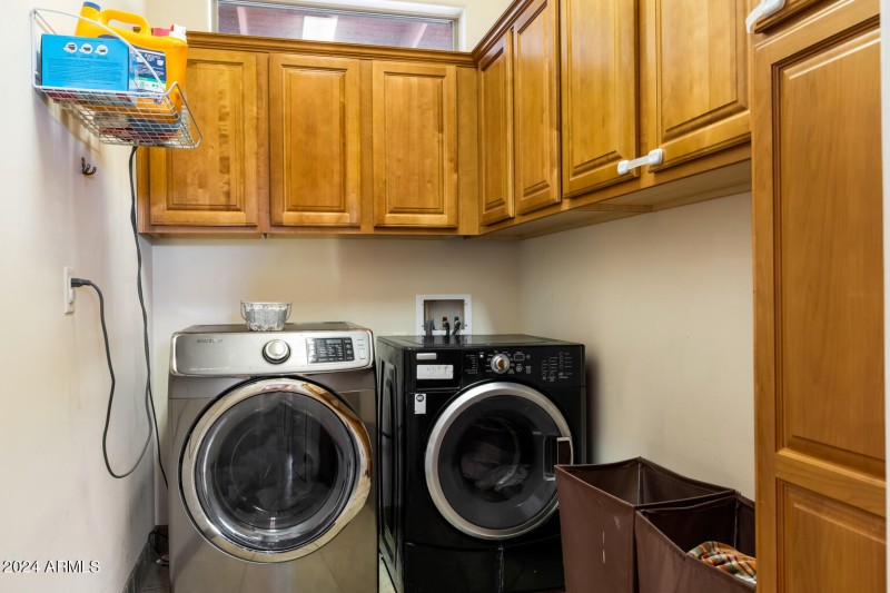 Laundry Rm