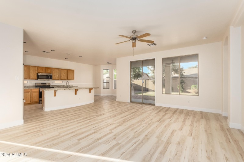 1384 E. Morelos St.