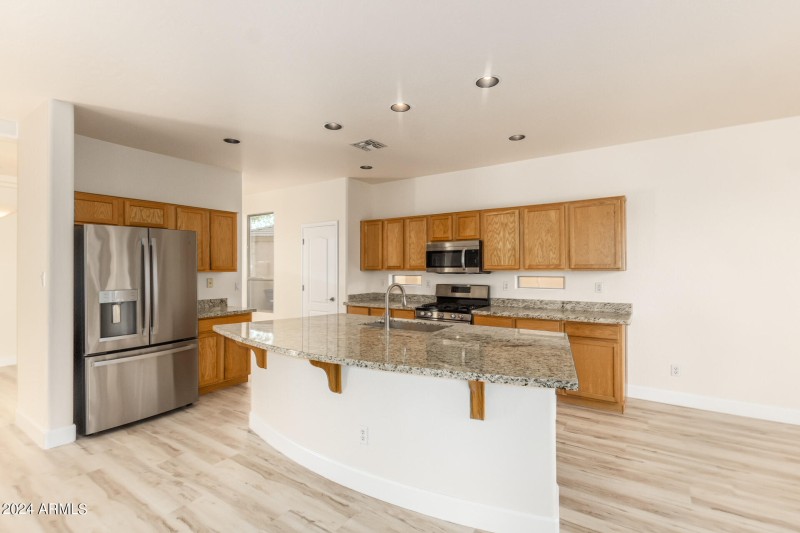 1384 E. Morelos St.