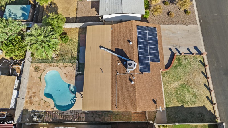Great Roof and Solar