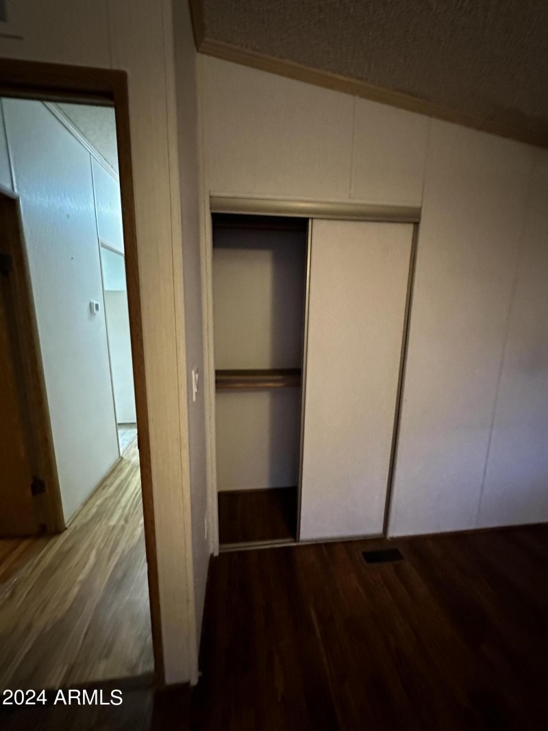 Primary Bed