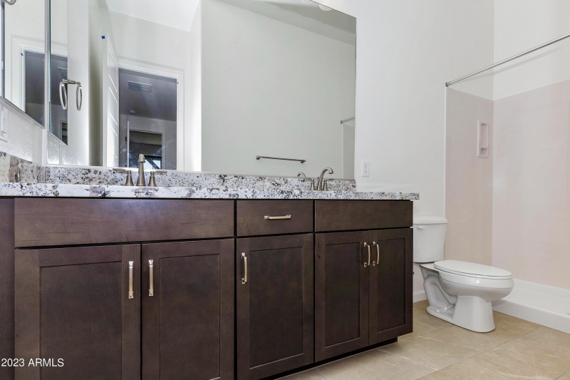 014_ Bathroom