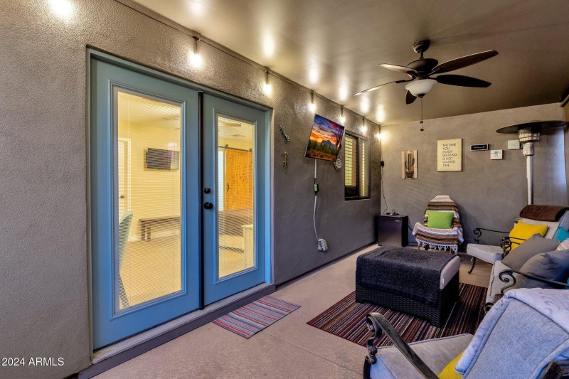 62-web-or-mls-15019-n-mayflower-dr