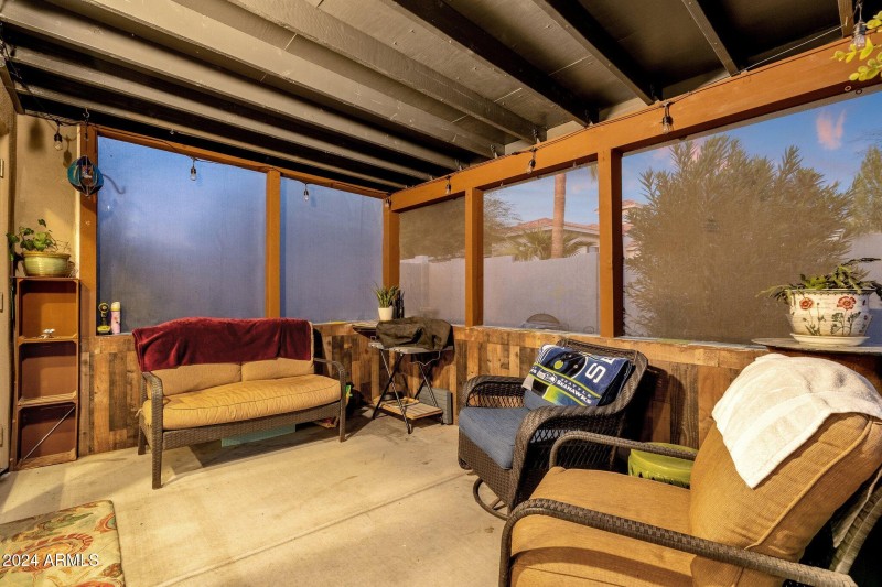 65-web-or-mls-15019-n-mayflower-dr