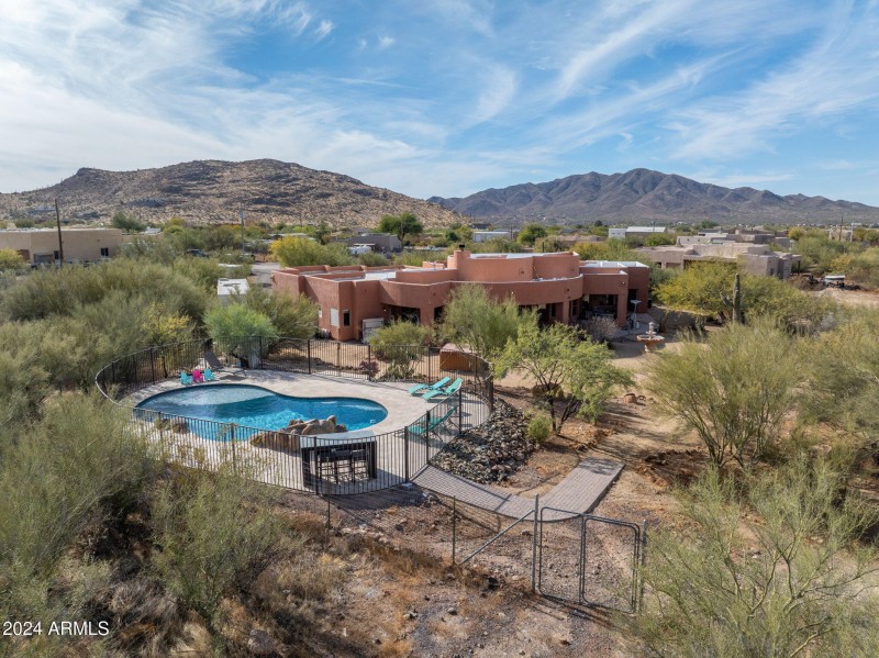 Backyard Pool and Patio Retreat