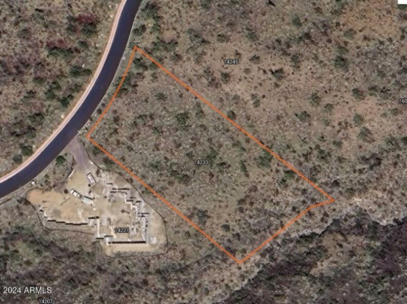 Aerial lot 176