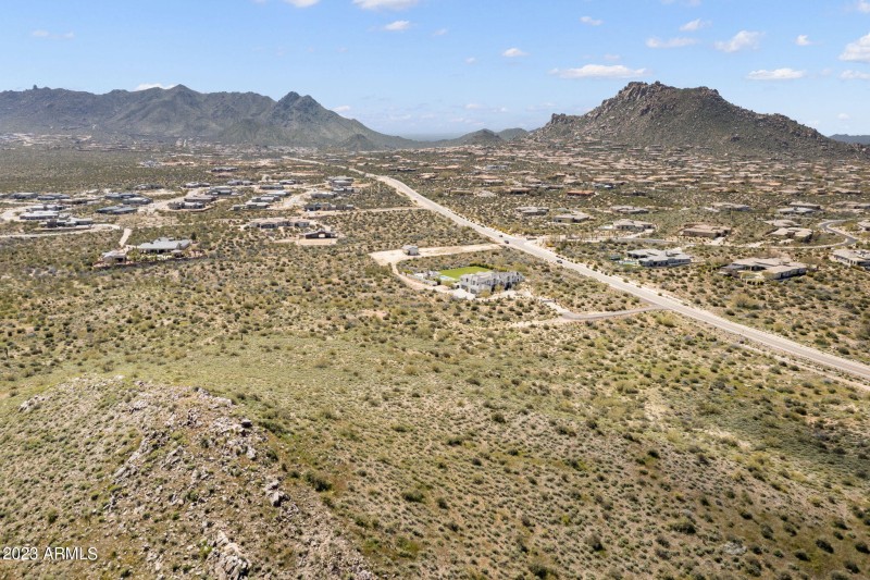 11800 E Pinnacle Vista 10 acres