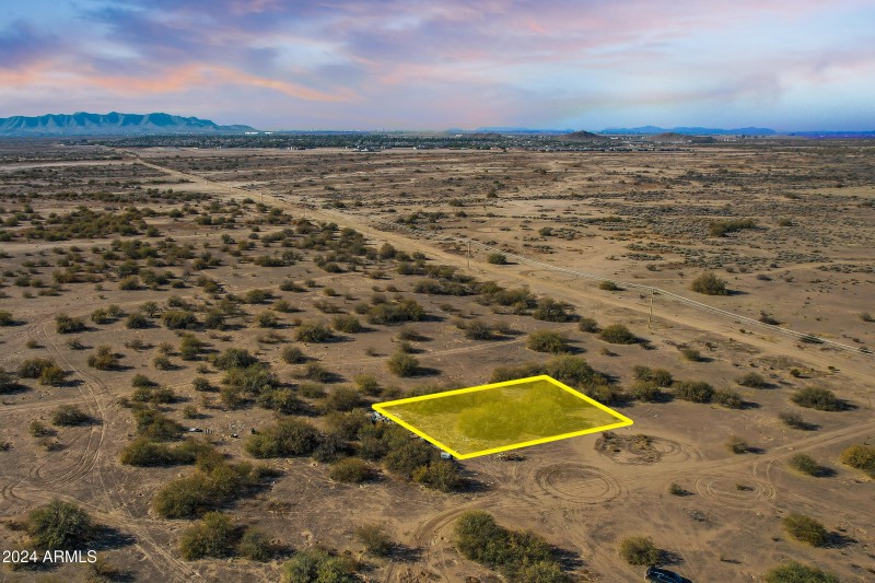 3300 W Picacho Dr-6