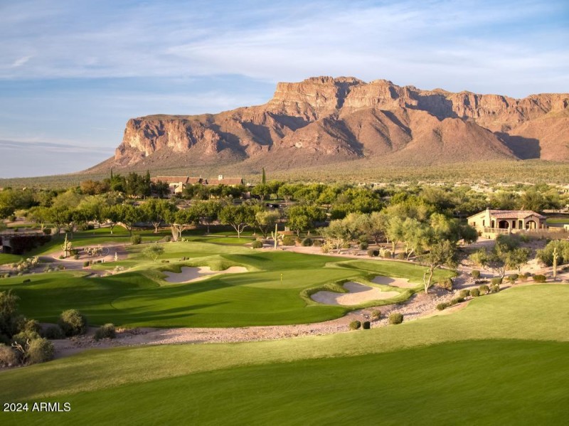 Superstition Mountain