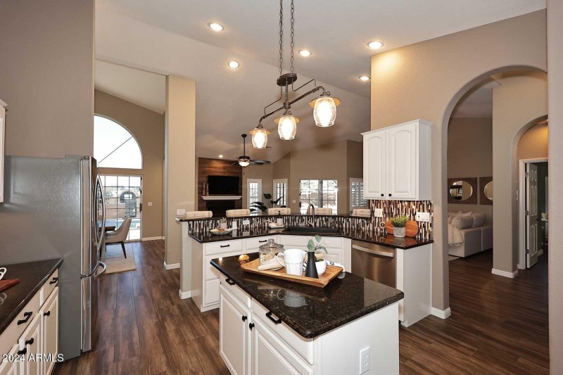 Kitchen-Island