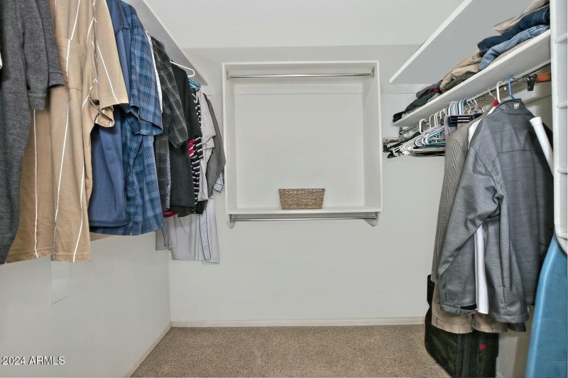 Walk in closet