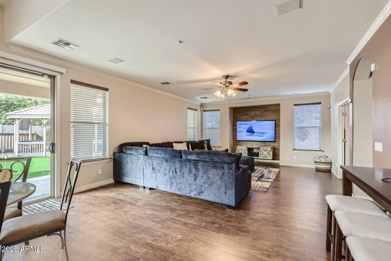 15526 W Minnezona Ave - Web Quality - 01