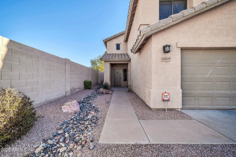 20219 N 33rd Pl-3