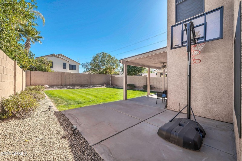 20219 N 33rd Pl-39