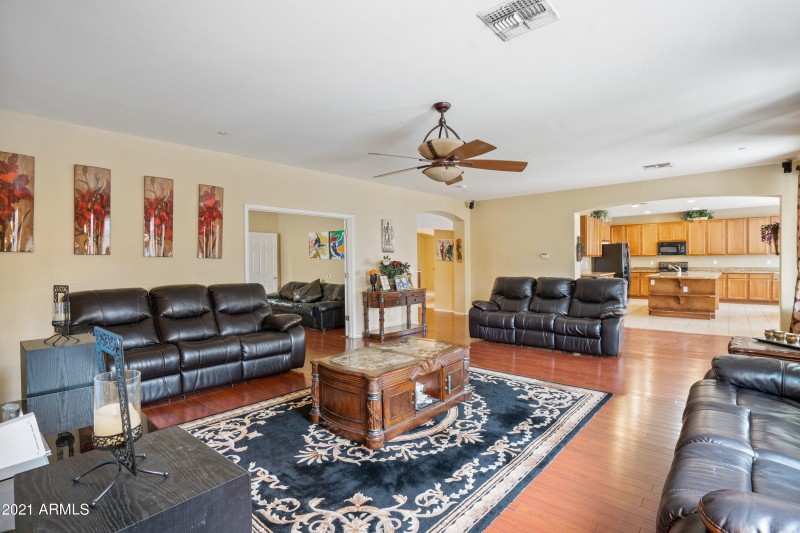 15296 W Coolidge-Family RM-1