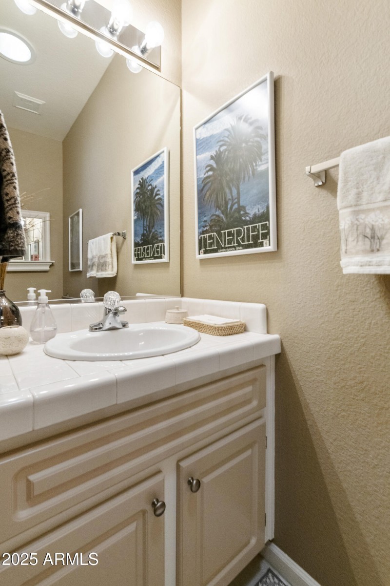 Powder room