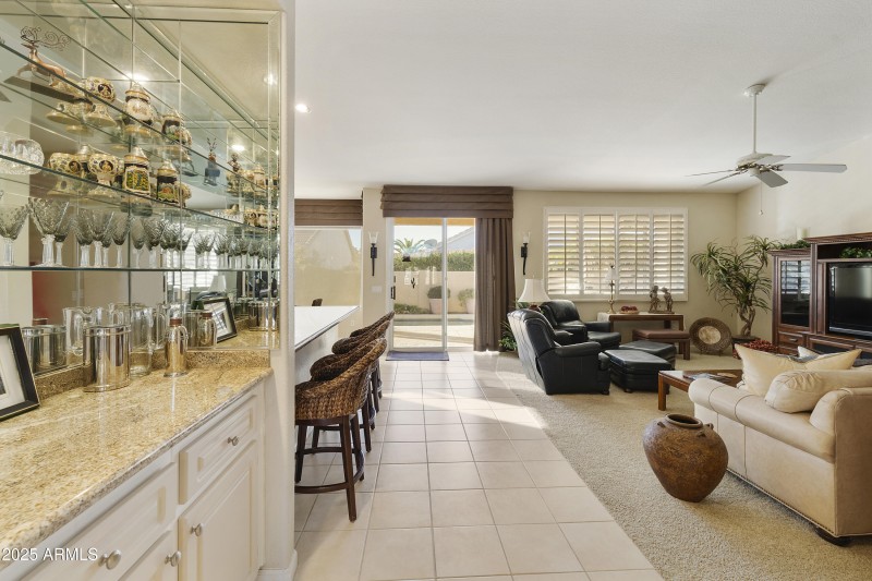 Bar area and family room off kitchen
