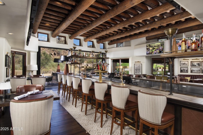 Clubhouse bar daytime