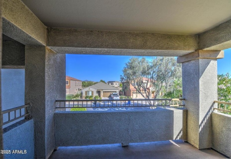 balcony