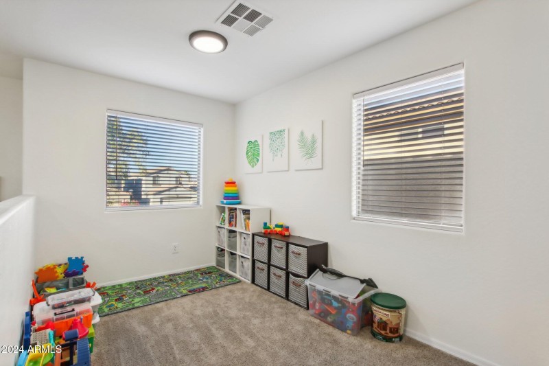 E Harvest Rd-026
