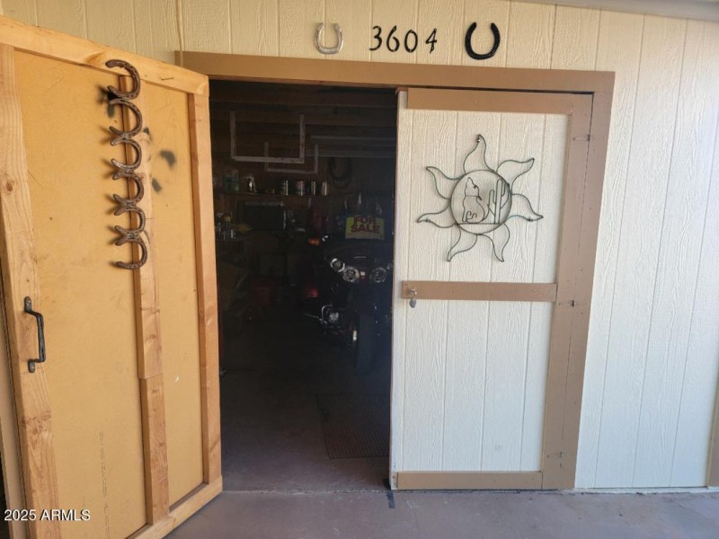 3604 shed with double doors