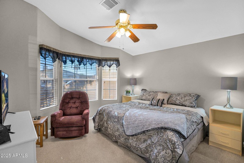 6-web-or-mls-P1056614