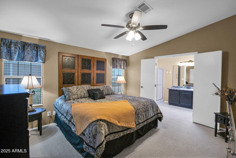 18-web-or-mls-P1056636
