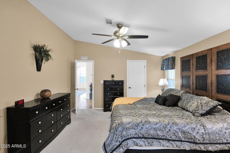 19-web-or-mls-P1056638