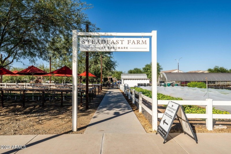 Steadfast Farm
