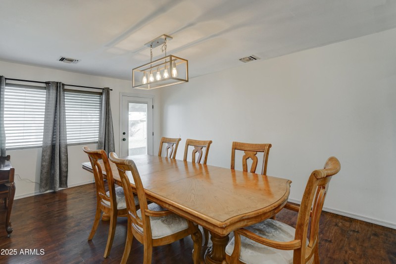340 W Lindbergh-11